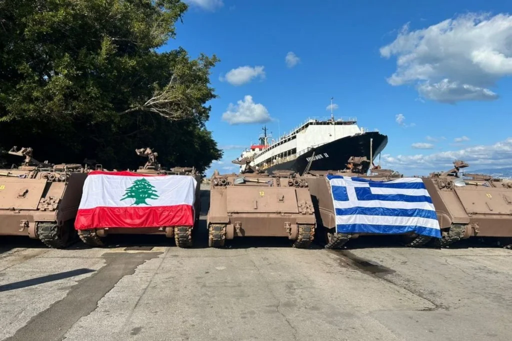 Η Ελλάδα στήνει ανάχωμα στον Λίβανο: M-113, Huey και γεωπολιτικό μπλόκο στην Τουρκία