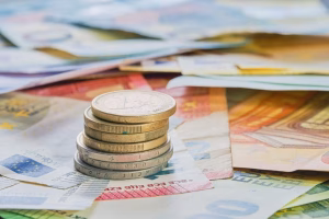 Μειώσεις φόρων, εκπτώσεις στον ΕΝΦΙΑ, κίνητρα για επενδύσεις