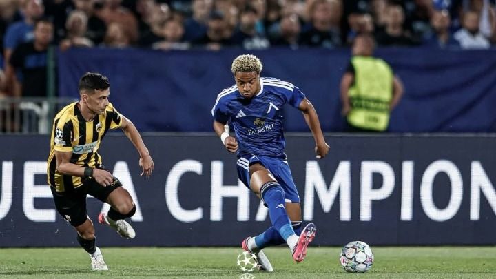 Άντεξε η ΑΕΚ, 0-0 στη Σόφια