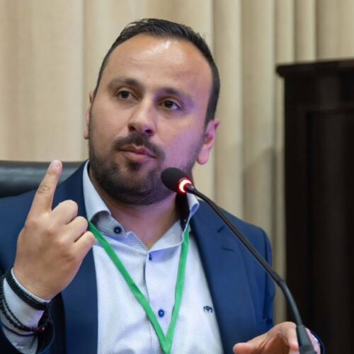 Χ. Ναβροζίδης στο Pontos TV: «Δράση, δράση, δράση» – Το γεμάτο καλεντάρι του «Ξενιτέα» στην Κω και τα μνημεία Γενοκτονίας στην εσχατιά του Αιγαίου
