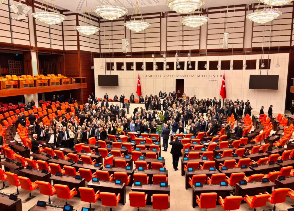 The National Context: Τι συμβαίνει τώρα μετά την έγκριση του νόμου-πλαισίου για το ΡΚΚ στην Τουρκία;